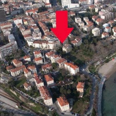 Studio Manu Apartamento Split Exterior foto